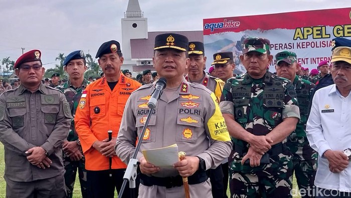 Kapolda Sumut Irjen Agung Setya Imam Effendi saat apel pagi di Mapolda Sumut. (Angelina Giyanti Purba/detikSumut)