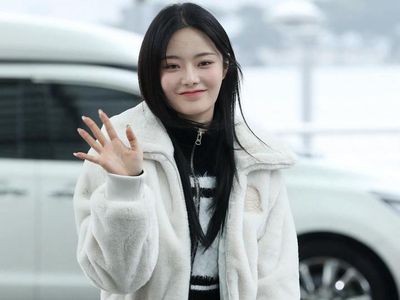 7 Foto Keena FIFTY FIFTY, Tampil di Publik Usai Konflik dengan Agensi