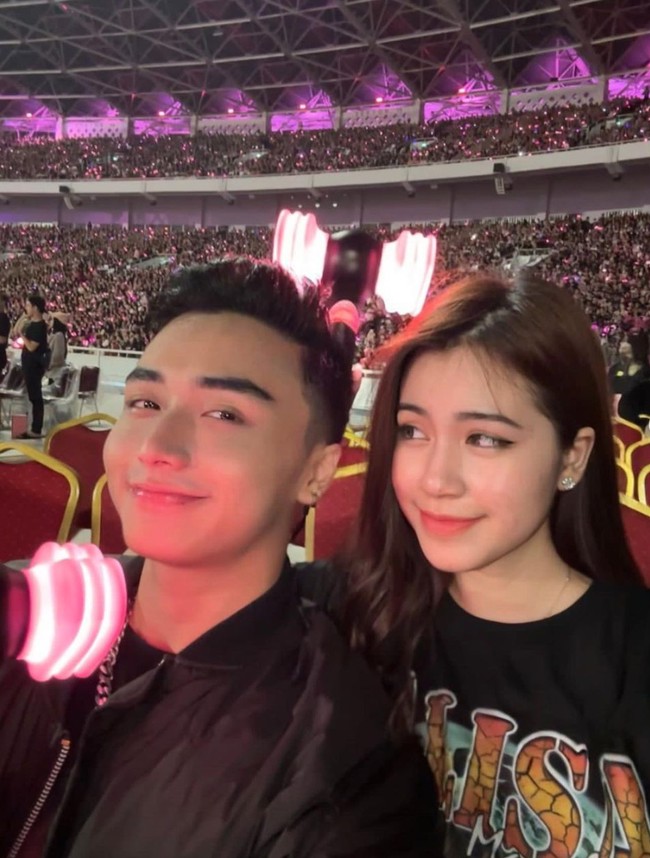 Video Leon Dozan yang menganiaya kekasihnya sempat viral di media sosial. Dalam video tersebut terlihat pria yang diduga Leon Dozan memiting kekasihnya. Akibatnya kekasihnya itu mengalami sejumlah luka. Foto: Instagram/@official.bethariasonata