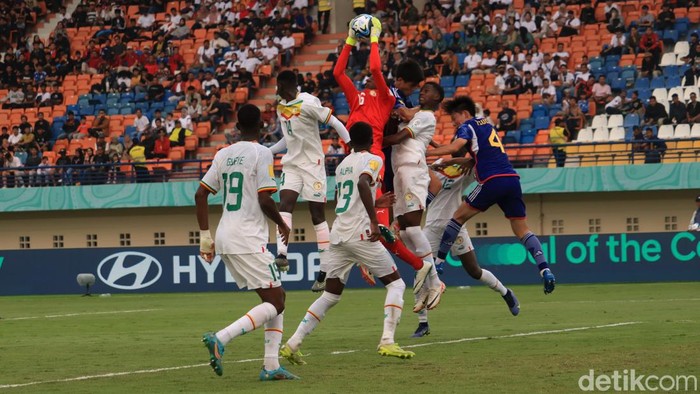 Pertandingan Jepang melawan Senegal di Piala Dunia U-17 di Stadion Si Jalak Harupat.