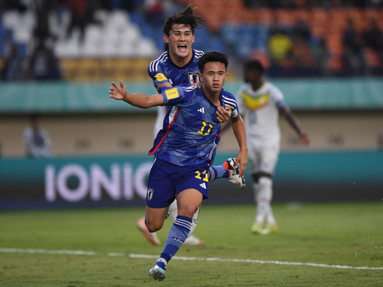 Dua Gol Rento Takaoka Bawa Jepang Lolos 16 Besar Piala Dunia U-17