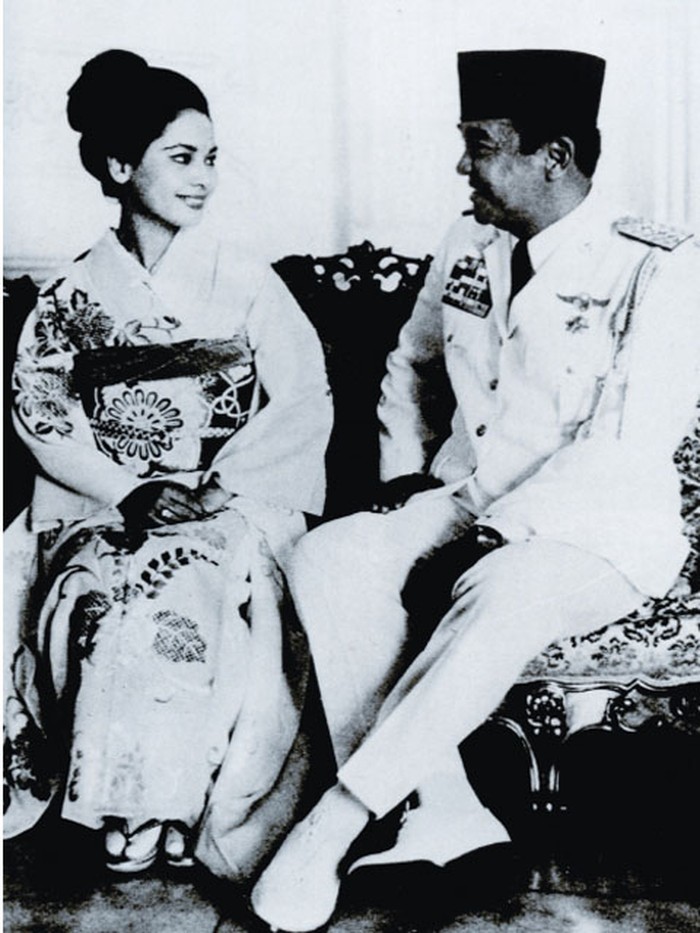 Ratna Sari Dewi dan Soekarno (Situs Web Kepustakaan Presiden-Presiden RI)