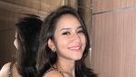 5 Potret Risma Nilawati Didekati Banyak Pria Usai 14 Tahun Pisah dari Ferry Maryadi