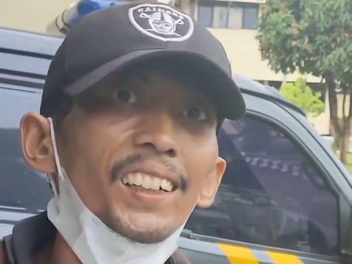 Seorang pria pencuri motor menyerahkan diri karena hidup tak tenang