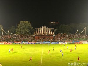 Pelatih PSPS Riau-Semen Padang FC Soroti Kinerja Wasit Usai Bermain Imbang