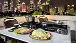 Serunya BBQ-an di Rooftop dengan Pemandangan City Light