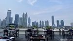 Serunya BBQ-an di Rooftop dengan Pemandangan City Light