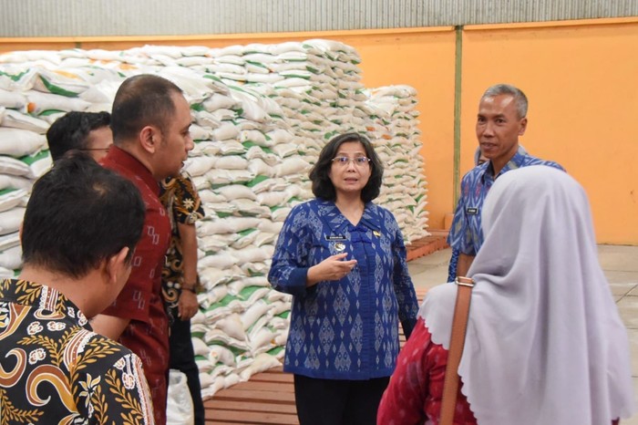 Zanariah Stok Beras