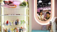 Selfie Time membuka outlet yang ke-40 yang terletak di lantai 5 West Mall Grand Indonesia. Selfie Time merupakan photobooth Korea pertama yang sudah hadir di Indonesia dengan dekorasi dan desain sangat estetik. 
