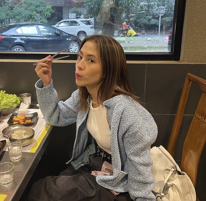 Adhisty Zara Doyan Makanan Korea hingga Bento Jepang