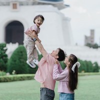 Lahir pada 7 April 2021, putra pertama Audy dan Anthony juga tak kalah mencuri atensi. Sudah semakin besar, saat ini Anzel sudah berusia 2 tahun. Foto: Instagram/@rickyindra90