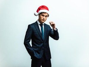 Dennis van Aarssen Sebarkan Kegembiraan Natal dengan Until Next Christmas