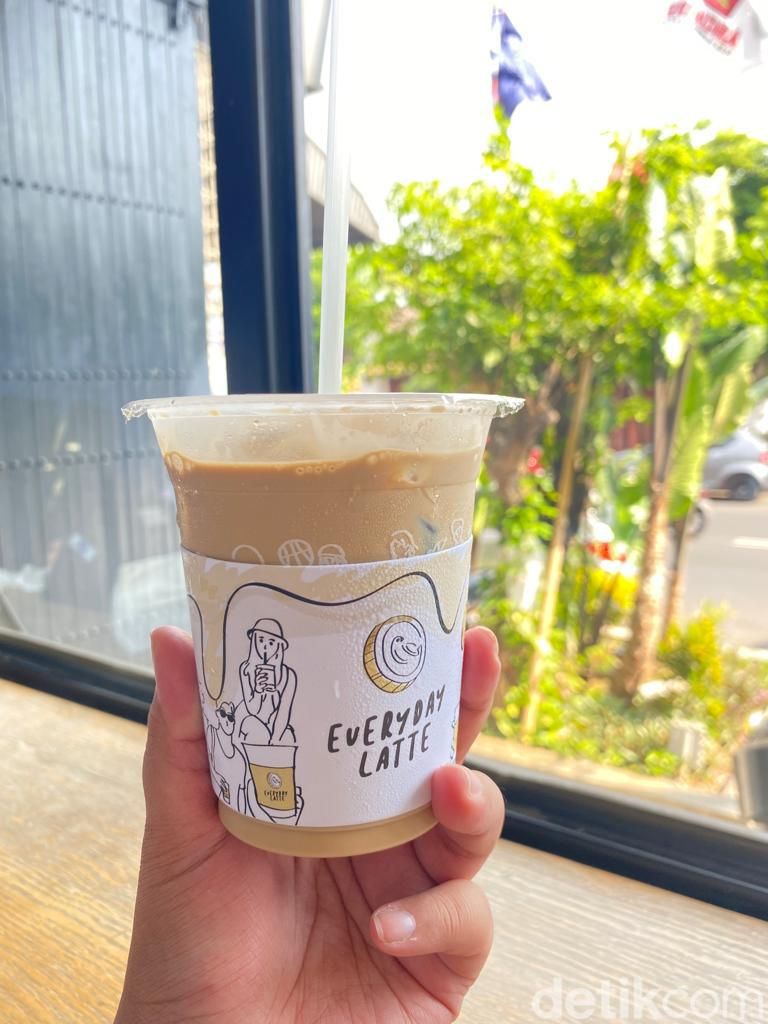 es kopi susu enak di Jogja