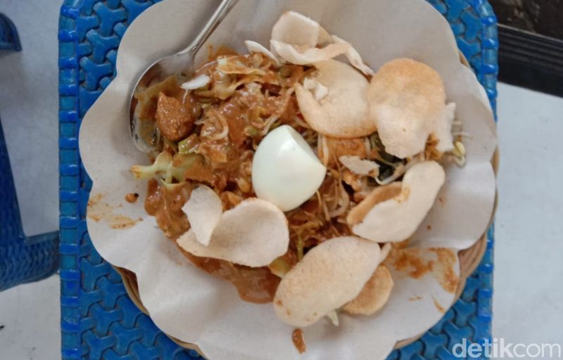Gado-Gado Suramadu