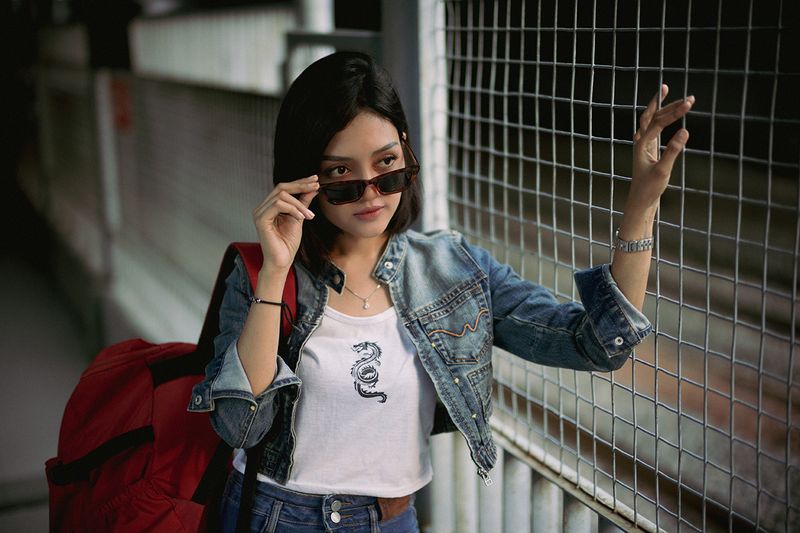 Lensa VoigtLander 50mm F/1 Untuk Canon EOS R