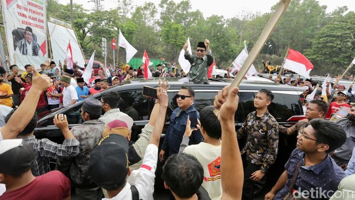 Mahfud Md saat berkunjung ke Madura, Sabtu (18/11/2023).