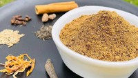Tak mau ketinggalan, dari India ada Garam Masala. Campuran bumbu rempah khas India ini punya kelezatan yang tak ada duanya. Foto: TasteAtlas