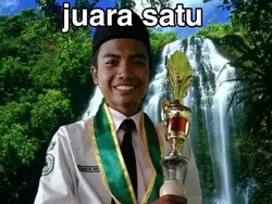 Meme Juara 1, Sefruit Prestasi yang Bikin Terenyuh