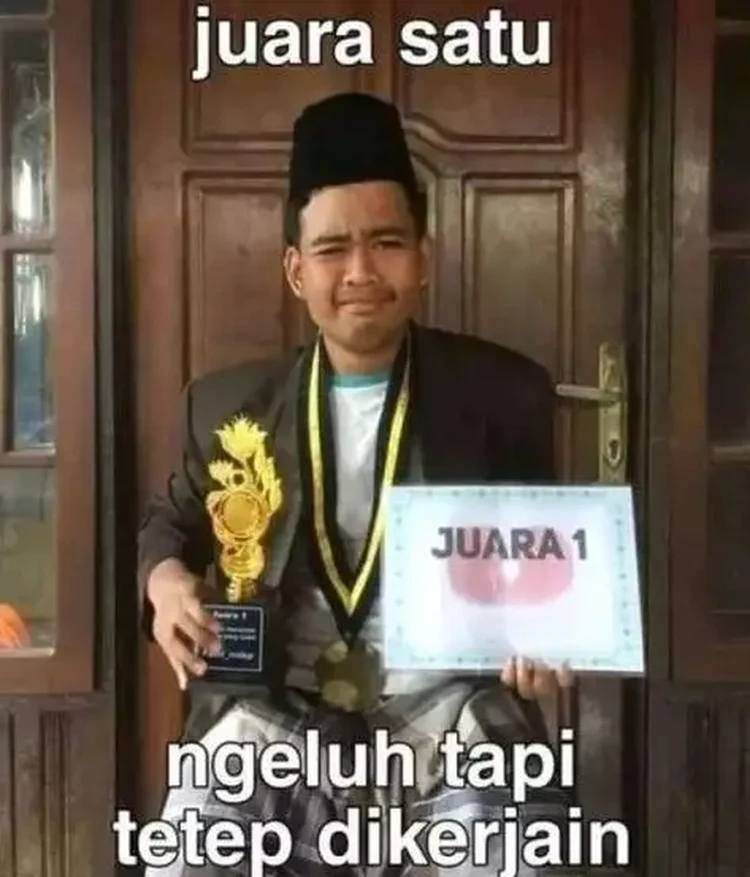 Meme Juara 1, Sefruit Prestasi yang Bikin Terenyuh Di antara gelar juara satu berikut, kira-kira mana yang paling cocok buat kamu?