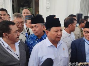 Jokowi Banyak Dihujat dan Dijelekkan, Prabowo : Ya Mbok Kita Hormati