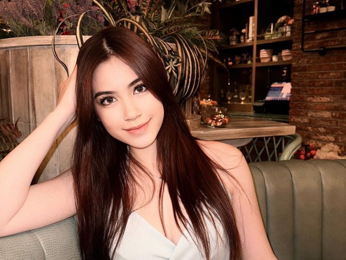 Rinoa Aurora Senduk