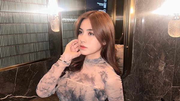 7 Foto Rinoa Aurora Senduk, Artis Cantik Viral Ngaku Dianiaya Leon Dozan