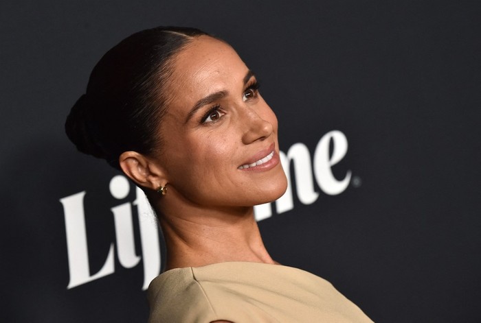 US-ENTERTAINMENT-VARIETY-WOMEN Meghan Markle arrives for Variety's Power of Women event at Mother Wolf in Los Angeles, California, on November 16, 2023. The 2023 honorees include US singer Fantasia Barrino, US singer-songwriter Billie Eilish, English actress Carey Mulligan, US actress Lily Gladstone, British actress Emily Blunt, and Margot Robbies LuckyChap. (Photo by LISA O'CONNOR / AFP)