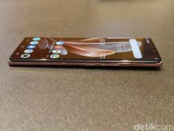 Penampakan Vivo V29 Velvet Red, HP Rp 5 Jutaan Tampilan Premium