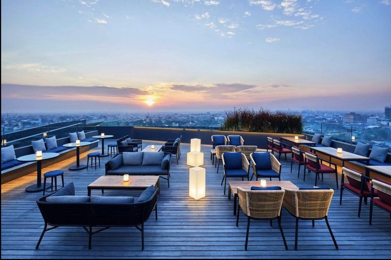 5 Kafe Rooftop di Semarang yang Asyik untuk Hangout Sore
