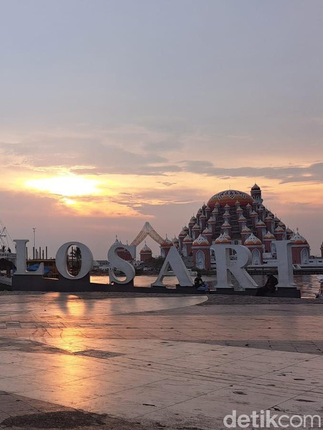 Pantai Losari Makassar dari Masa ke Masa