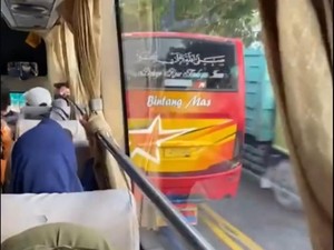 Sopir Bus Ugal-ugalan di Lamongan Diskors 2 Minggu, Bisa Bikin Kapok?