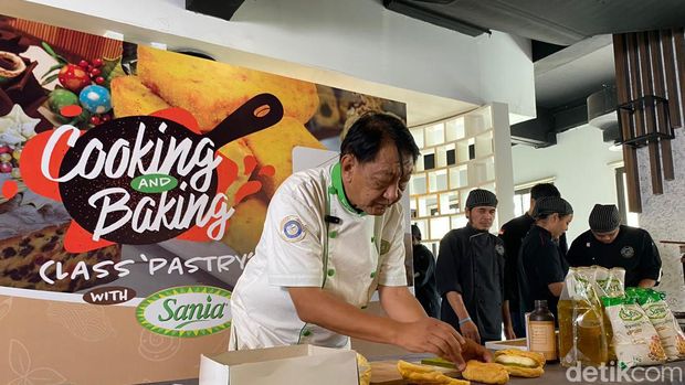 Cooking & Baking Class detikFood bersama Chef Yongki Gunawan yang didukung oleh Sania di Pesisir Seafood
