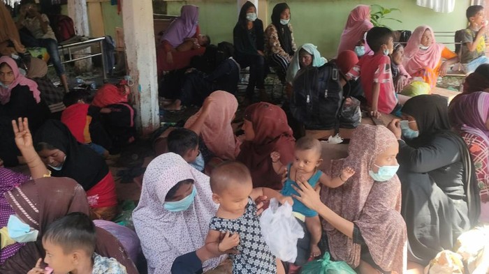 Foto: Rohingya terdampar di Pidie (dok Panglima Laot)