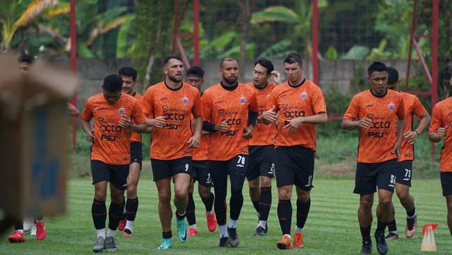 Persija Akan Menjamu Persik di Bali, 'Terusir' dari Jakarta Lagi