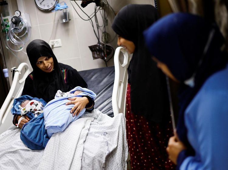 Momen Haru Ibu Lahirkan Bayi Kembar di Tengah Perang Gaza