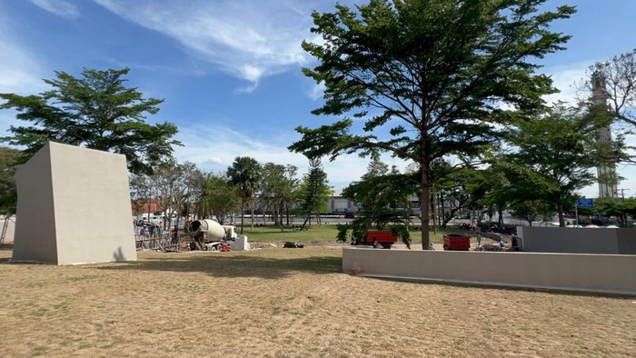 Proyek alun-alun Kota Kediri