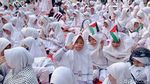 Ratusan Siswa Sekolah Gelar Aksi Peduli Palestina di Bogor