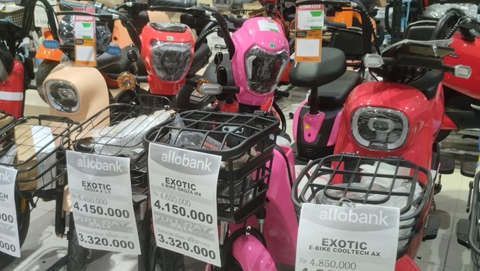 Transmart Full Day Sale kasih diskon gede buat produk sepeda listrik