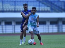 Main 90 Menit, Tyronne Del Pino Pede Bisa Klik di Liga 1