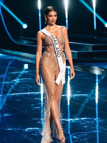 Runner-up 1 Miss Universe 2023 Anntonia Porsild asal Thailand.