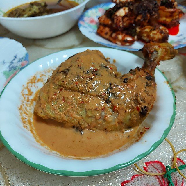 Makanan Malaysia, Ayam Percik.