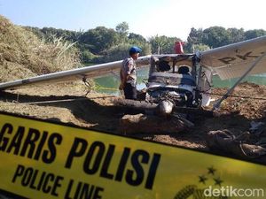 Tenggelamnya Pesawat di Sungai Cimanuk yang Menelan Nyawa