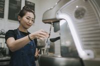 5 Aturan Barista Starbucks Selain Layani Pembeli Dengan Maksimal