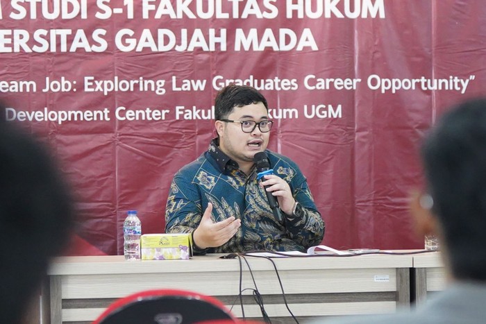 Bupati Kediri Hanindhito Himawan Pramana