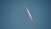 SpaceXs next-generation Starship spacecraft atop its powerful Super Heavy rocket lifts off from the companys Boca Chica launchpad on an uncrewed test flight, as seen from South Padre Island, near Brownsville, Texas, U.S. November 18, 2023. REUTERS/Go Nakamura