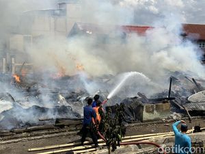 Kebakaran Rumah di Desa Goarie Soppeng, 5 Unit Damkar Dikerahkan