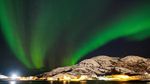 Keindahan Aurora Borealis Terangi Langit Malam di Norwegia