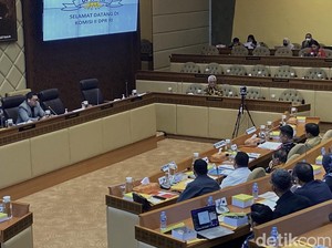 Komisi II DPR Heran Tak Ada Perwakilan KPU Hadiri Rapat Terkait Putusan MA