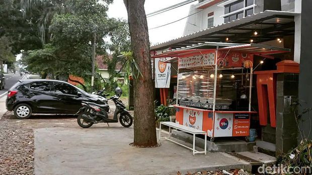 Kuliner ala Korea di Jalan Pemuda Majalengka.