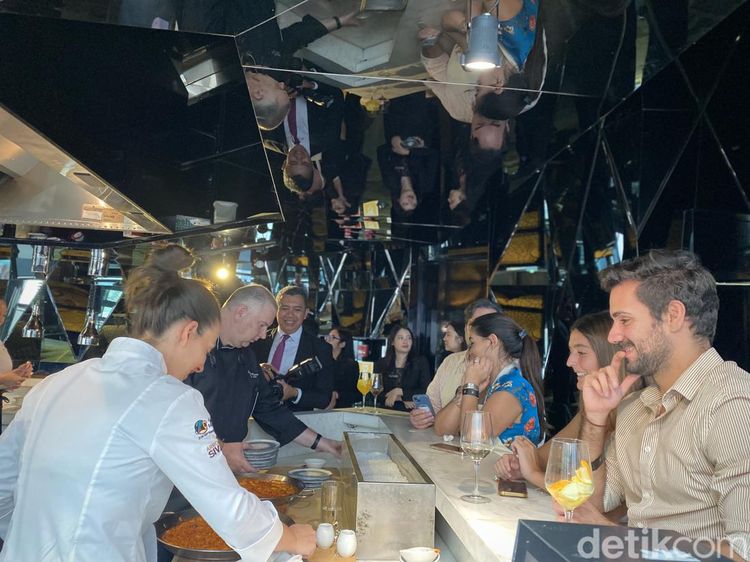 Di Sini Bisa Makan Paella Autentik Spanyol Berhadiah Tiket ke Barcelona